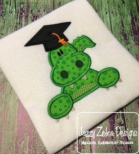 Alligator graduate appliqué machine embroidery design
